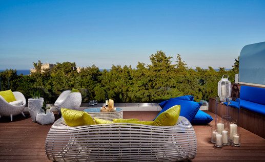 GALAXY ROOF LOUNGE BAR