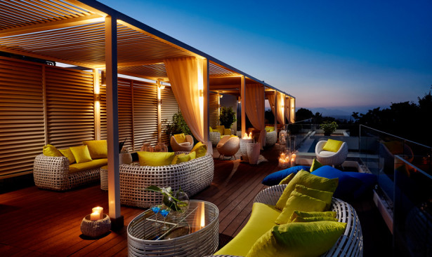 GALAXY ROOF LOUNGE BAR