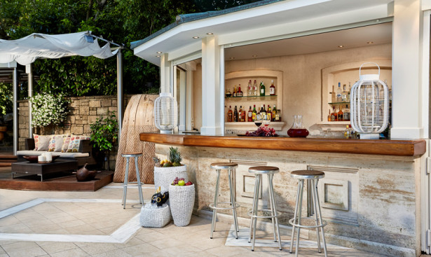 POOL BAR