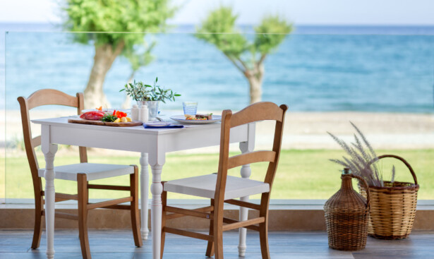 GREEK RESTAURANT